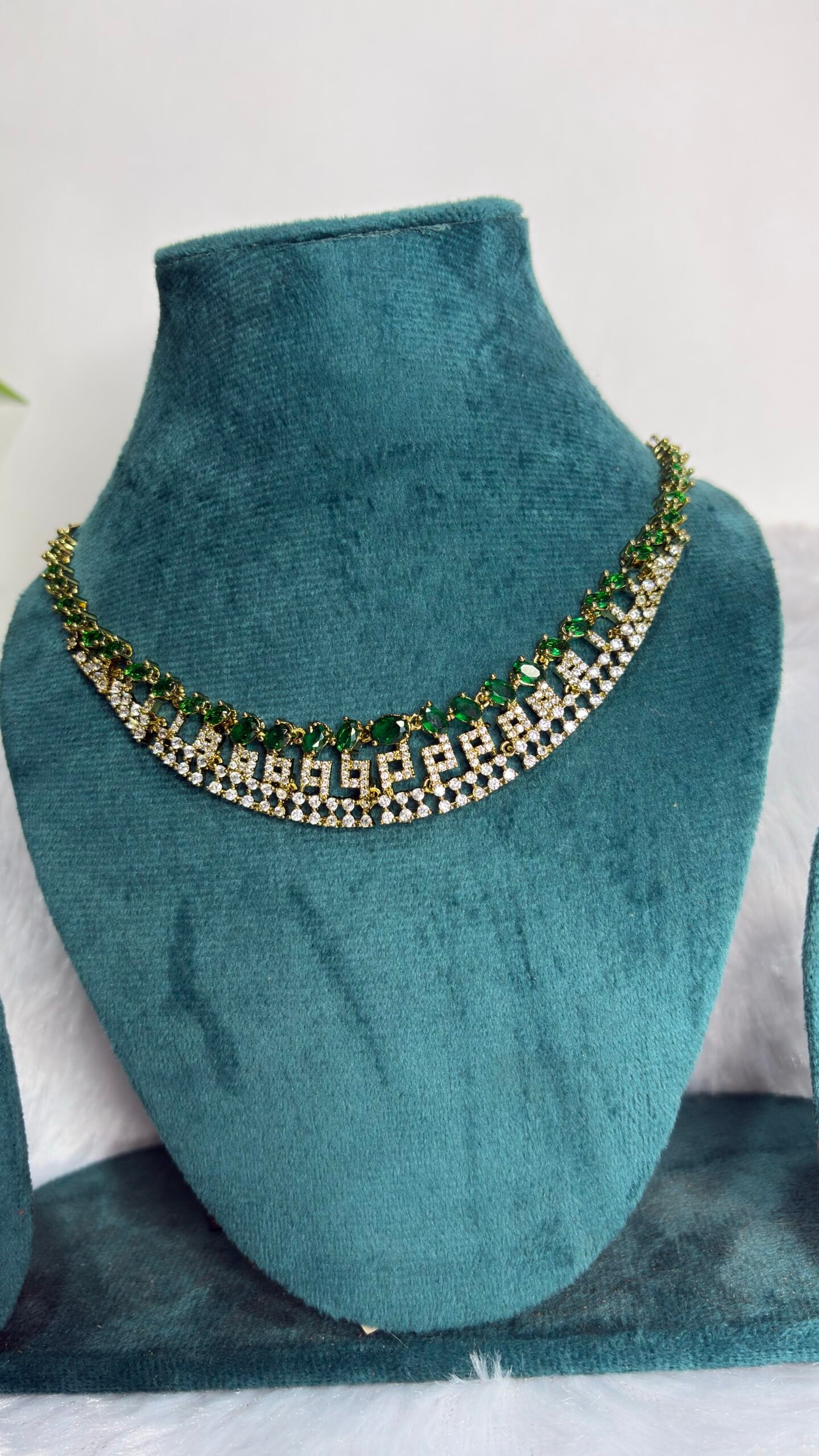 Brilliant-Cut American Diamond Choker Set - Image 2