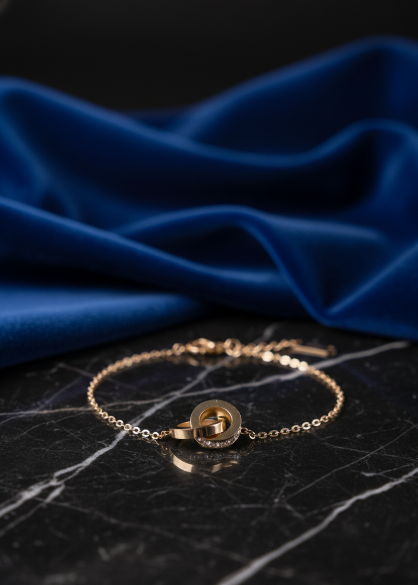 Eternal Bond Interlock Bracelet